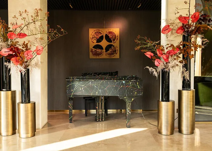The First Musica - Preferred & Otel Roma