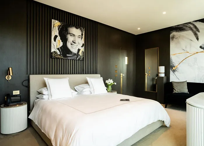 Otel The First Musica - Preferred & 5*