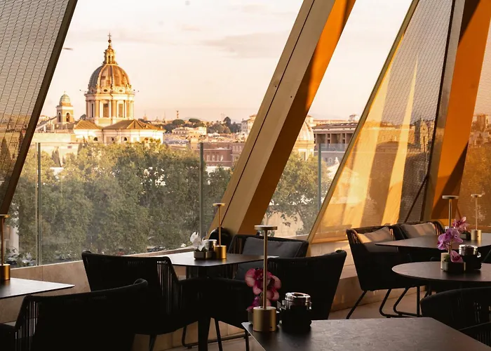 Otel The First Musica - Preferred & 5*
